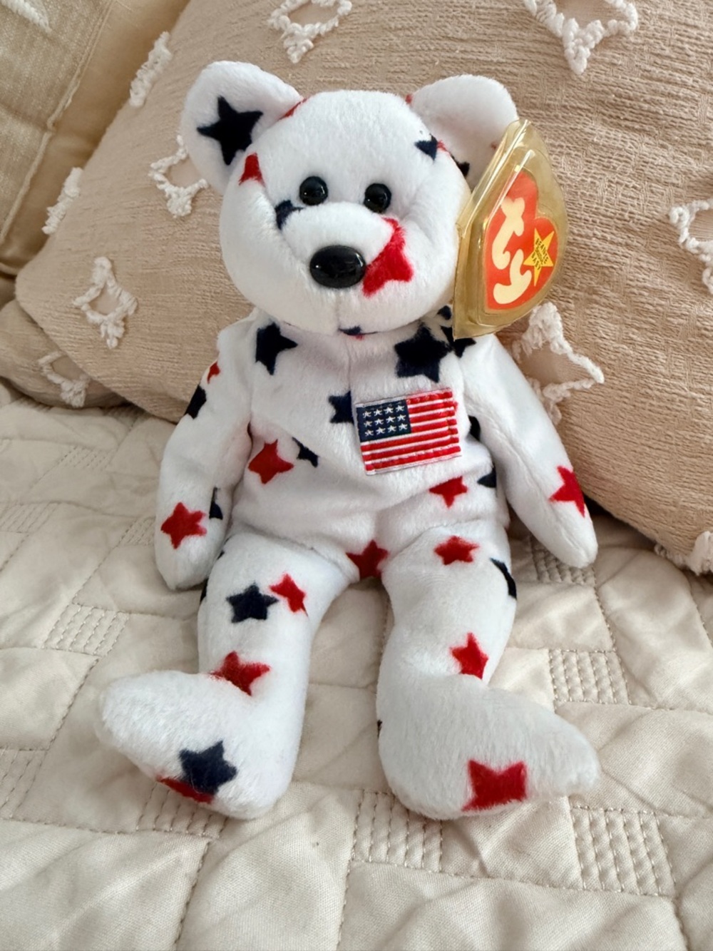 Ty Beanie Baby "Glory" bear, a patriotic collectible released in 1998
